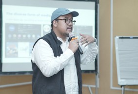 Community-Driven Narrative” Sudah Harus Jadi Fokus Komunikasi PR Digital