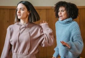 Saat Ucapan Pejabat Menambah Luka Publik