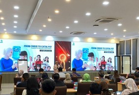 Pengawasan Publik Bersifat Permanen, Korporasi Wajib Berkomunikasi dengan Fakta