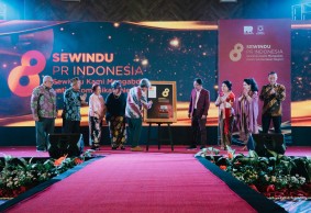 Refleksi Sewindu PR INDONESIA, Makin Kredibel dan Kontributif