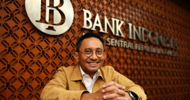 Junanto Herdiawan, Direktur Departemen Komunikasi BI: 