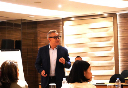 Studi Terbaru Maverick Indonesia Ungkap AI Lebih Percaya “Earned Media”