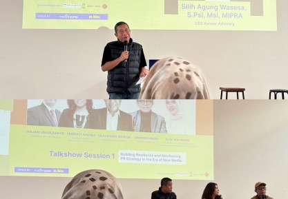 Menavigasi Praktik PR di Persimpangan Era “New Media”
