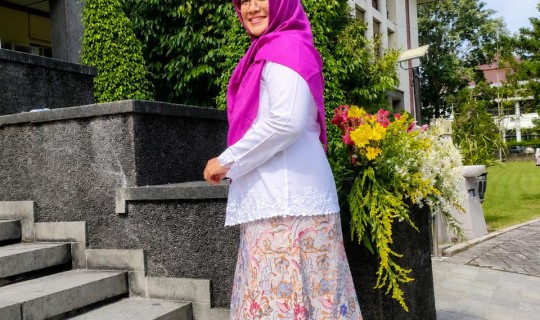 Hestining  Kurniastuti, Kepala Humas & Protokol UGM: Menjembatani Kepercayaan