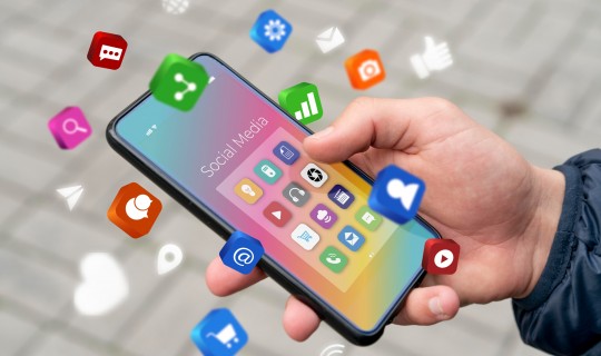 Narasi Medsos Dinilai Lebih Cepat Pengaruhi Opini Publik daripada Klarifikasi Pemerintah