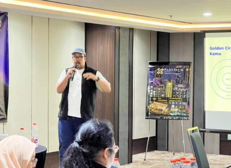Tentang Strategi Kehumasan di Era 