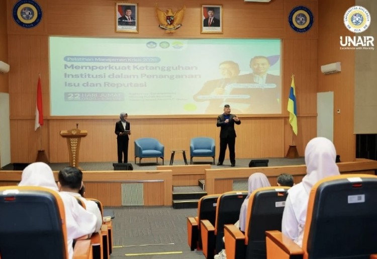 UNAIR Soroti Pentingnya Strategi Komunikasi Krisis Adaptif Lintas Generasi
