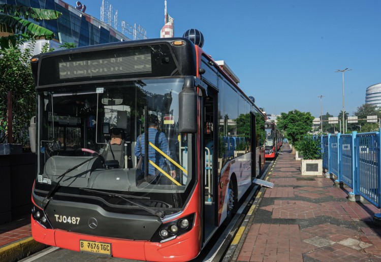 Menengok Strategi dan Komunikasi Pemprov Soal Penyesuaian Tarif Transjakarta
