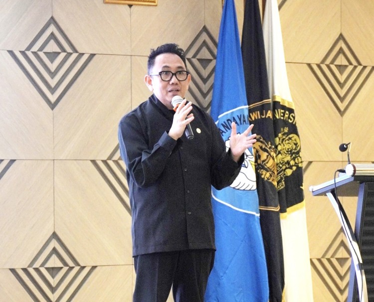 Hadapi Dinamika Algoritma, Komunikasi Krisis Kampus Perlu Adaptif