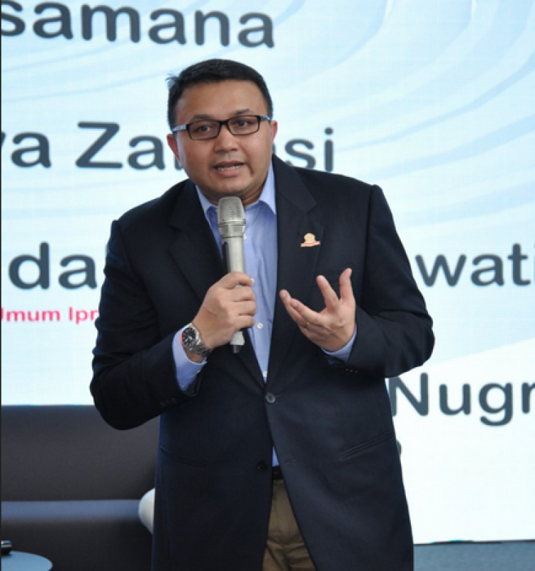 Agung Laksamana, PR Harus Adaptif terhadap Perubahan