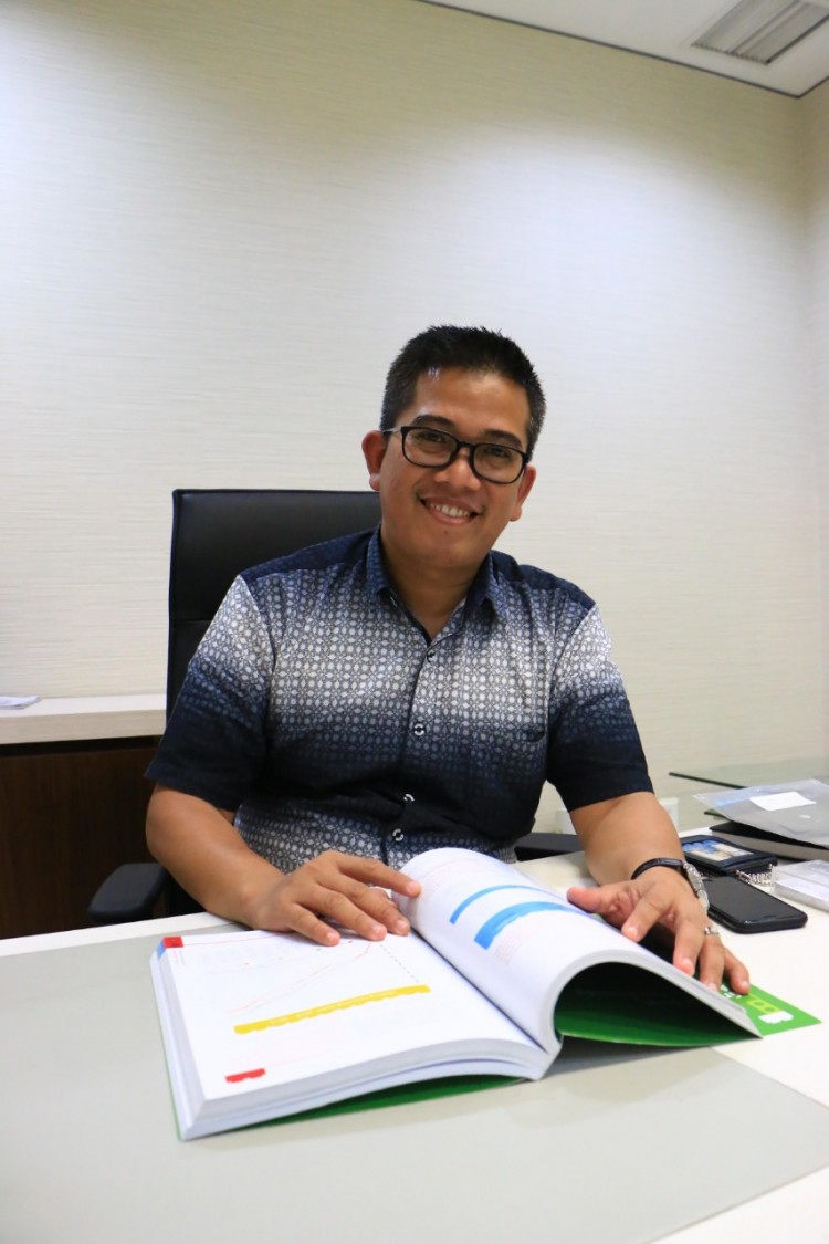 Arif Gantikan Posisi Reza
