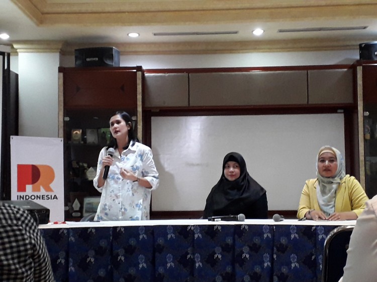 Membangun Reputasi dengan Kegiatan Komunitas
