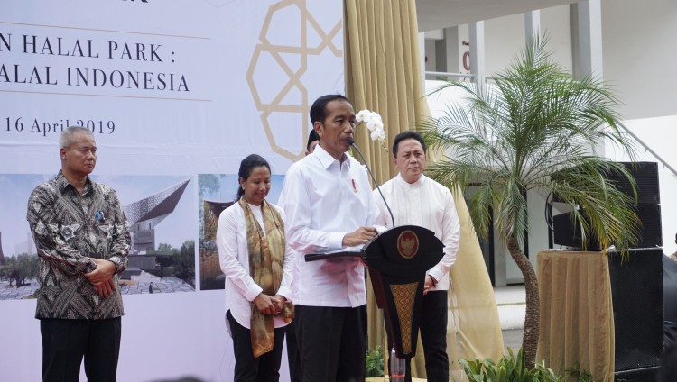 Pemerintah Genjot Industri Wisata Halal
