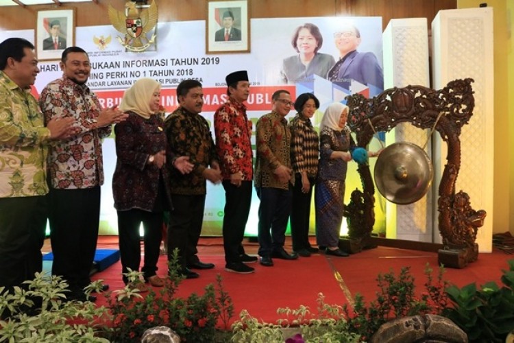 Layanan Informasi Publik Terstandarisasi hingga Tingkat Desa 