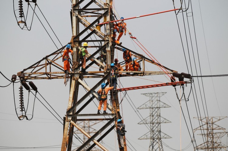 Mencermati Kesiapan Tim Komunikasi PLN Hadapi Krisis Padam Listrik