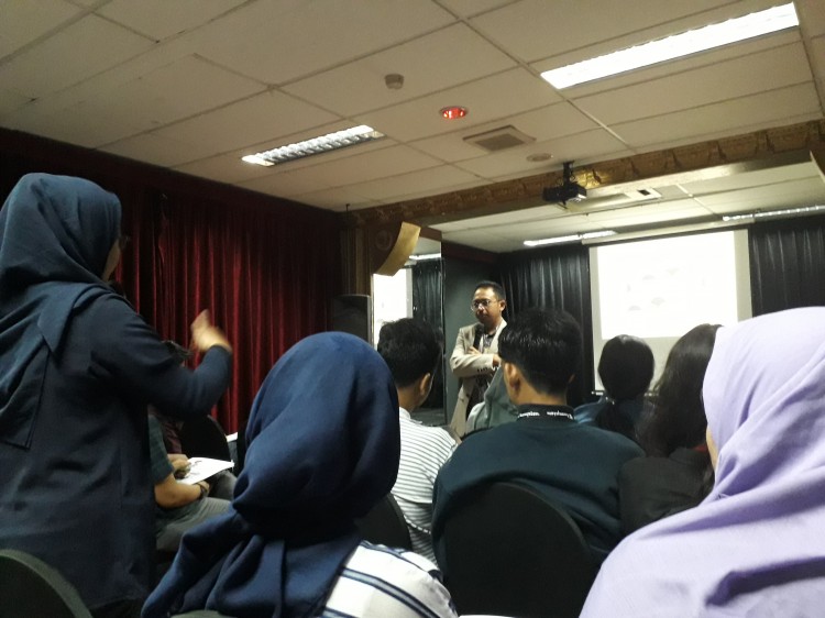 Langkah Tepat Menangani Krisis di Medsos