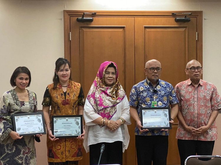 Kurangi Sampah dari Hulu, APP Sinar Mas Ciptakan Teknologi Lapisan tanpa Plastik