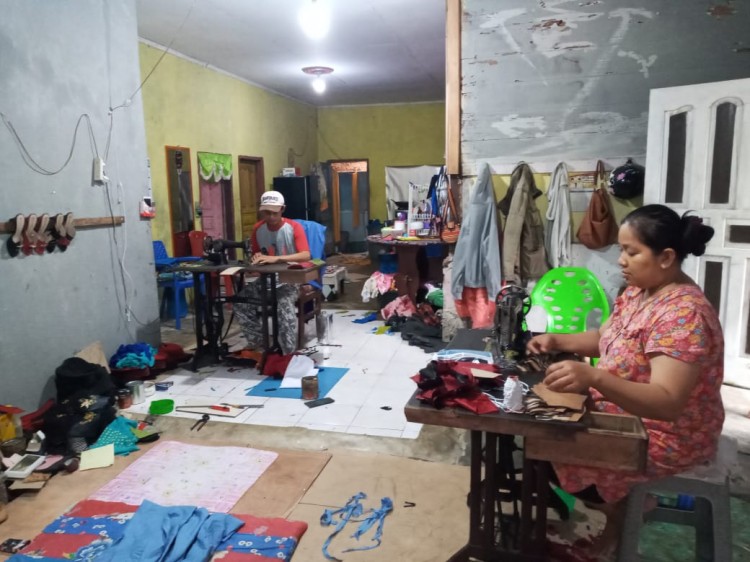 UKM Binaan BNI Turut Produksi APD
