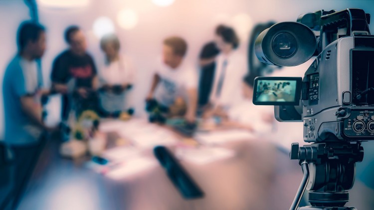 10 Cara Membangun Relasi dengan Media