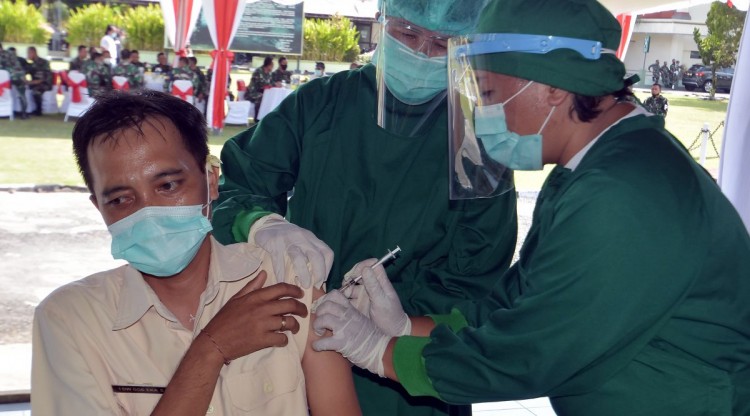 Komunikasi Vaksinasi: Vaksinasi Butuh Empati Komunikasi