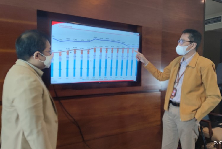 Kinerja Bank Jatim Meningkat, Investor Domestik Dominasi Saham “Seri B” Bank Jatim 