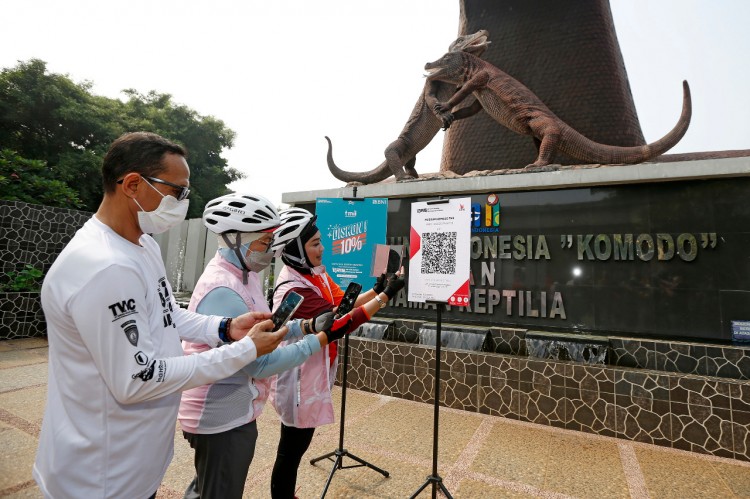 Komunitas Cyclist Srikandi BNI Dukung Digitalisasi UMKM di Kawasan Wisata