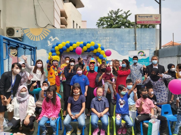 Berbagi Bersama Sahabat Down Syndrome