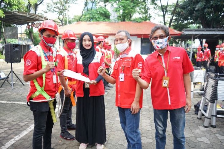 Mengenal Anggita, HERO Telkom Area Cikini yang Energik dan Tangguh