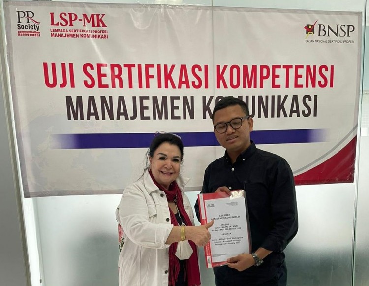 Manajemen Komunikasi  dalam CSR dan ESG