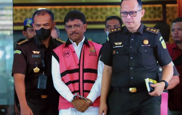 Menteri Johnny Jadi Tersangka, Ini Tanggapan Kemenkominfo  