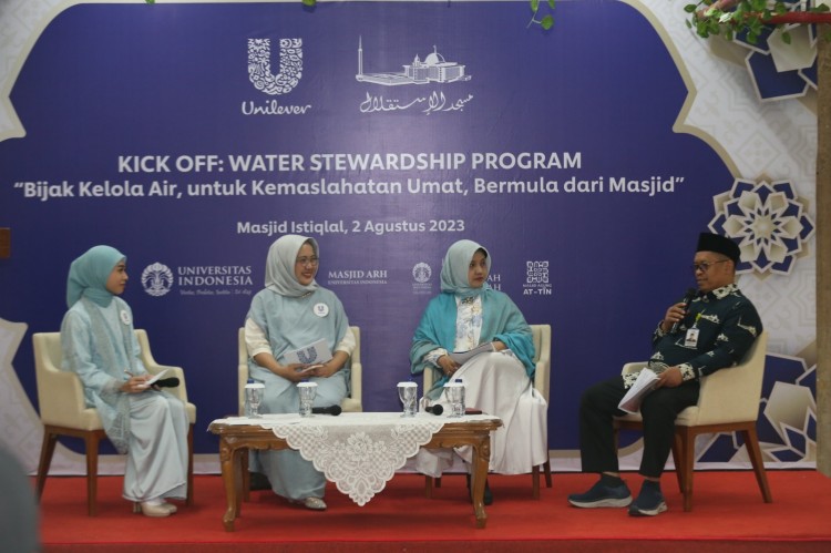 Unilever Mengatasi Krisis Air Bersih Dimulai dari Masjid