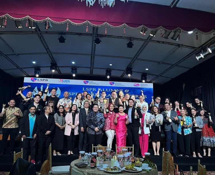 31 Alumni LSPR Diberi Apresiasi