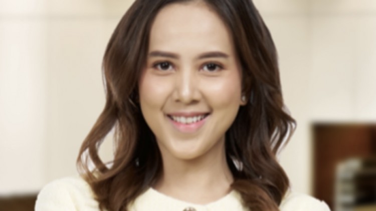 Indah D.P. Pertiwi Head of CorCom & CSR Nusantara Infrastructure: Hebat itu Bukan Soal Jabatan 