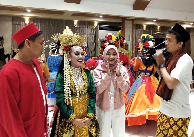 Seru, Aboh Jasa Ajak Arafah  Nge-Vlog di Festival Budaya Nusantara III
