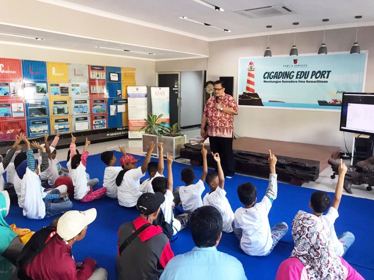 Tingkatkan Literasi Kemaritiman, KBS Rangkul Anak Nelayan