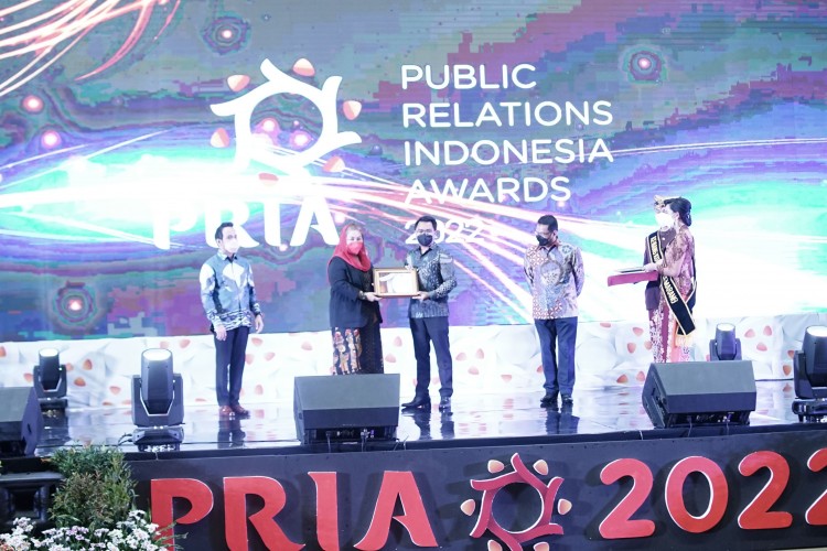 Pemenang Best Presenter PRIA 2022:  Menguji Keilmuan