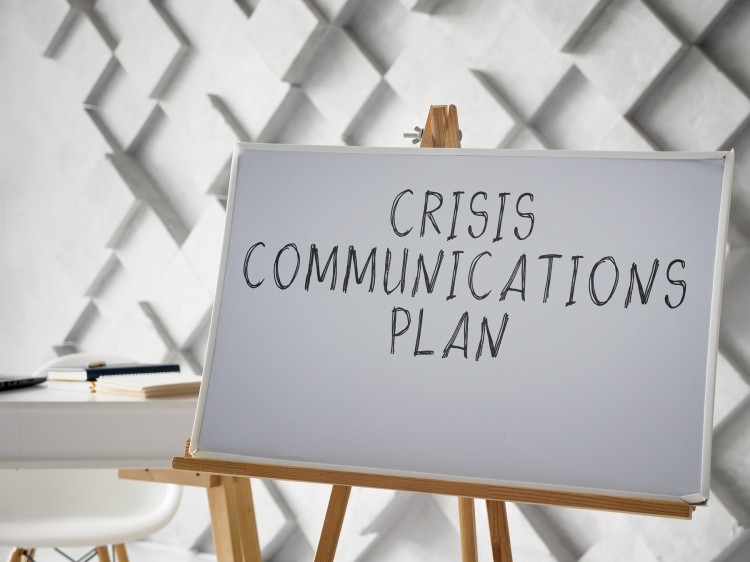 Memahami Perbedaan Komunikasi Krisis dan Komunikasi Risiko 