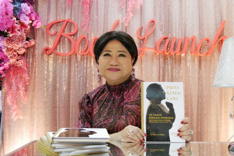 Prita Kemal Gani Luncurkan Buku Biografi 30 Tahun sebagai Pendidik