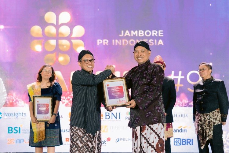 Pemenang PR INDONESIA  Terpopuler: Makin Adaptif  dengan Perkembangan  Zaman