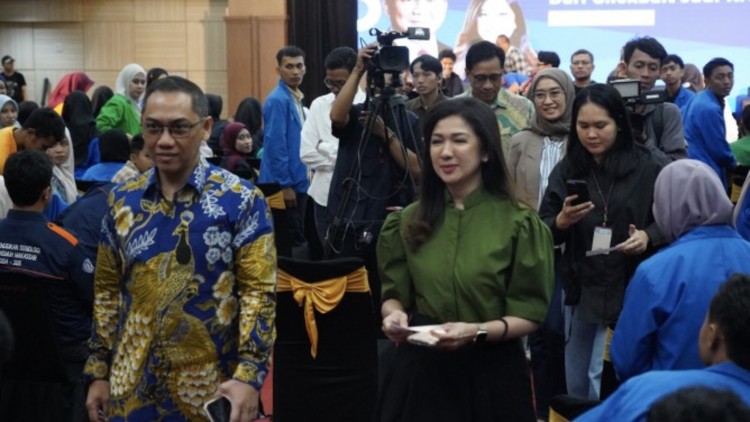 Fokus Komdigi Agar Kecepatan Informasi Tidak Korbankan Akurasi Fokus Komdigi Agar Kecepatan Informasi Tidak Korbankan Akurasi